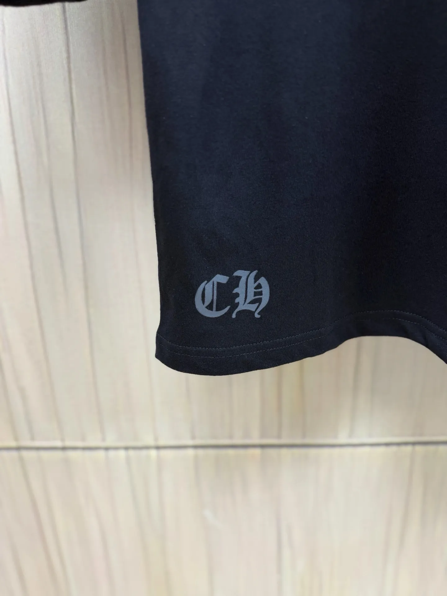 。【 In Stock】Chrome Hearts size S M L XL Chrome Hearts 32 ， 190G， ， ， ， 、 ， 。 ， ， ， Classic ， ， 。 ， ， 、 ， 。 YB ， ， 。 ， ， 。 ， ， ， ， ， ， ， Classic 。 ， ， Same Style ， ， ， ， Same Style。